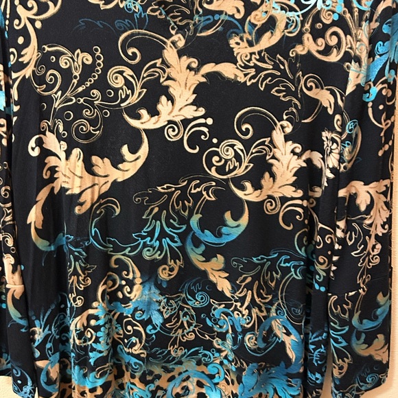 Chico’s Top With Quarter Length Sleeves - Size 1(M-8) Multi Design - Picture 7 of 14